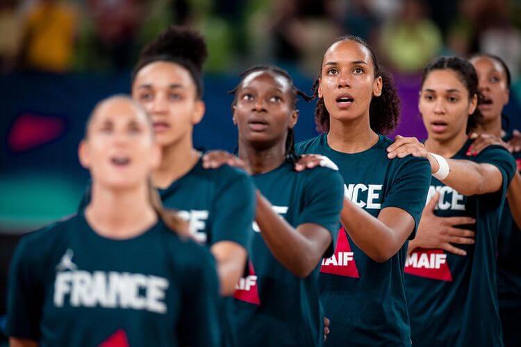 ALLEZ LES BLEUES !  - Les Françaises en demies de l’Eurobasket